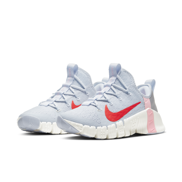 nike metcon free red