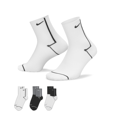 nike women's training socks
