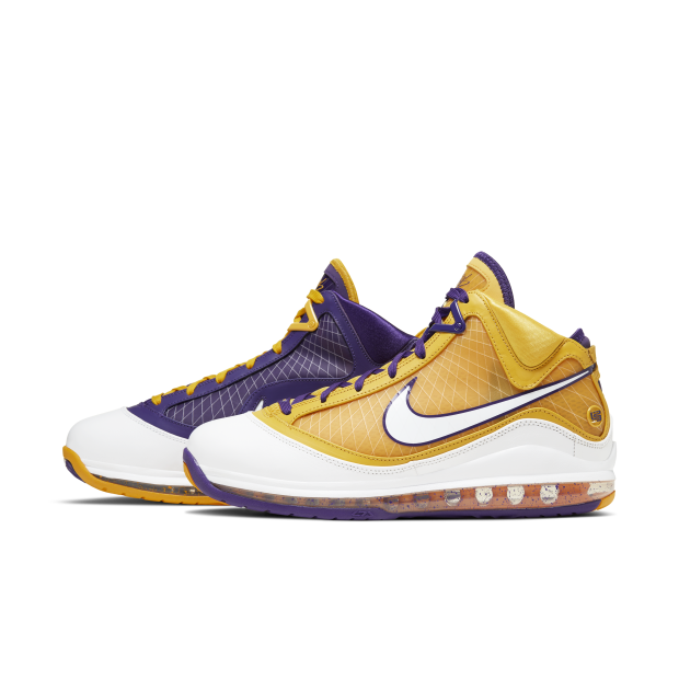 nike lebron vii