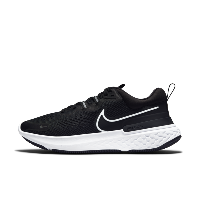 all black running shoes womens nike