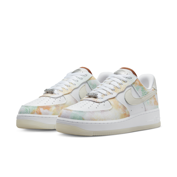 Nike Air Force 1 '07 LX 女子運動鞋| Nike香港官方網上商店