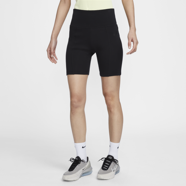 Nike Sportswear Tech Fleece 女子高腰單車短褲| Nike香港官方網上商店