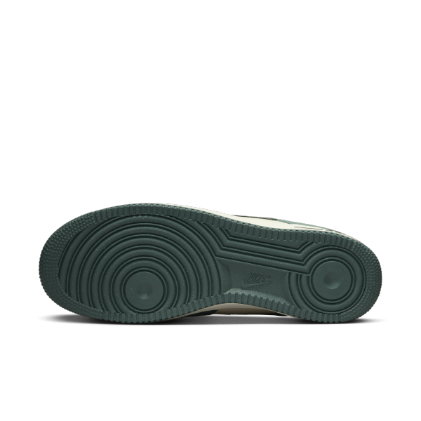 nike air force 1 lv8 low black