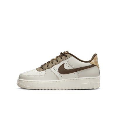 Nike Air Force 1 LV8 (GS) 大童運動童鞋| Nike香港官方網上商店